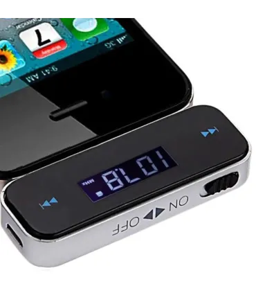 Transmisor Radio Fm Carro Auxiliar 3,5mm Celular - Merkatronix